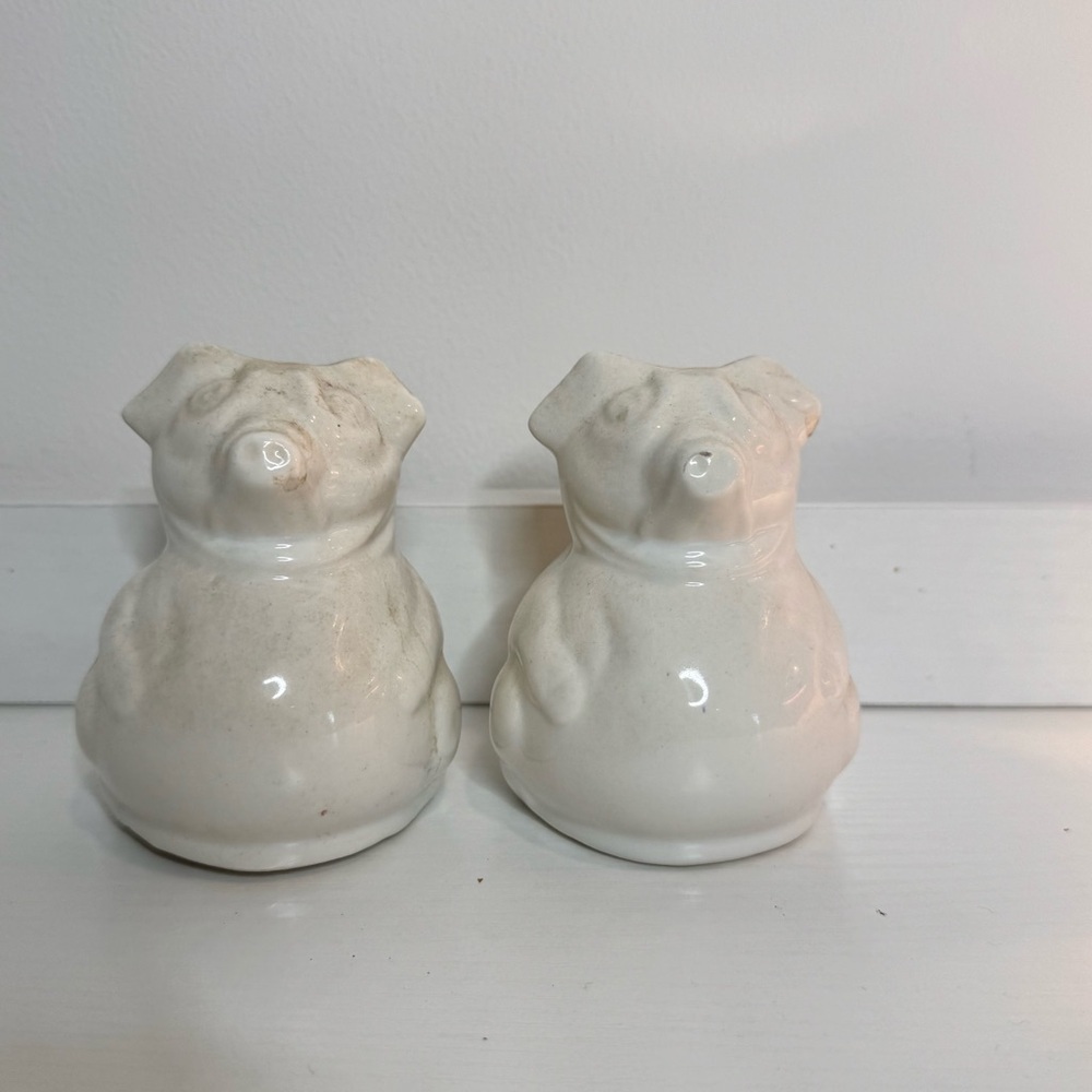 White Vintage Ceramic Pig Salt & Pepper Shakers